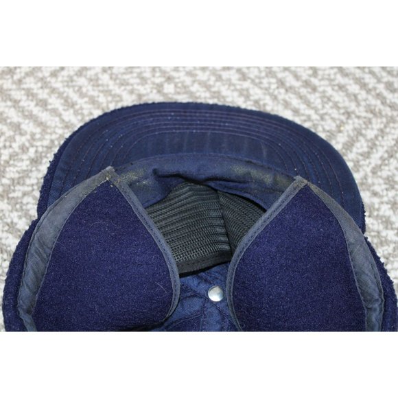 Vintage Blue Winter Ballcap - Picture 5 of 6